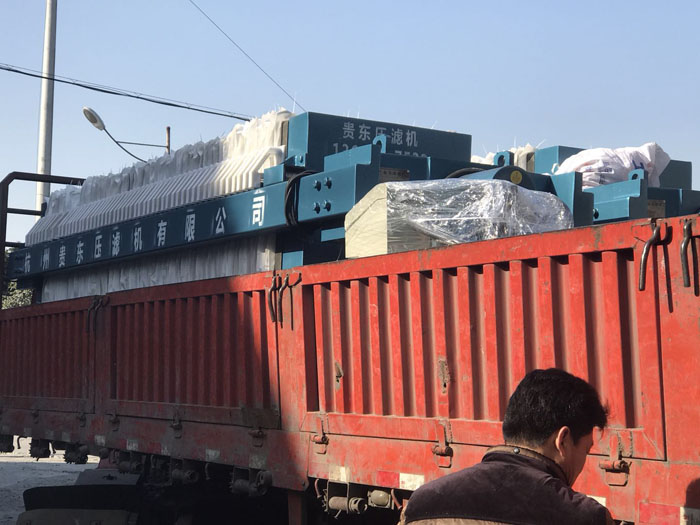 自動保壓壓濾機